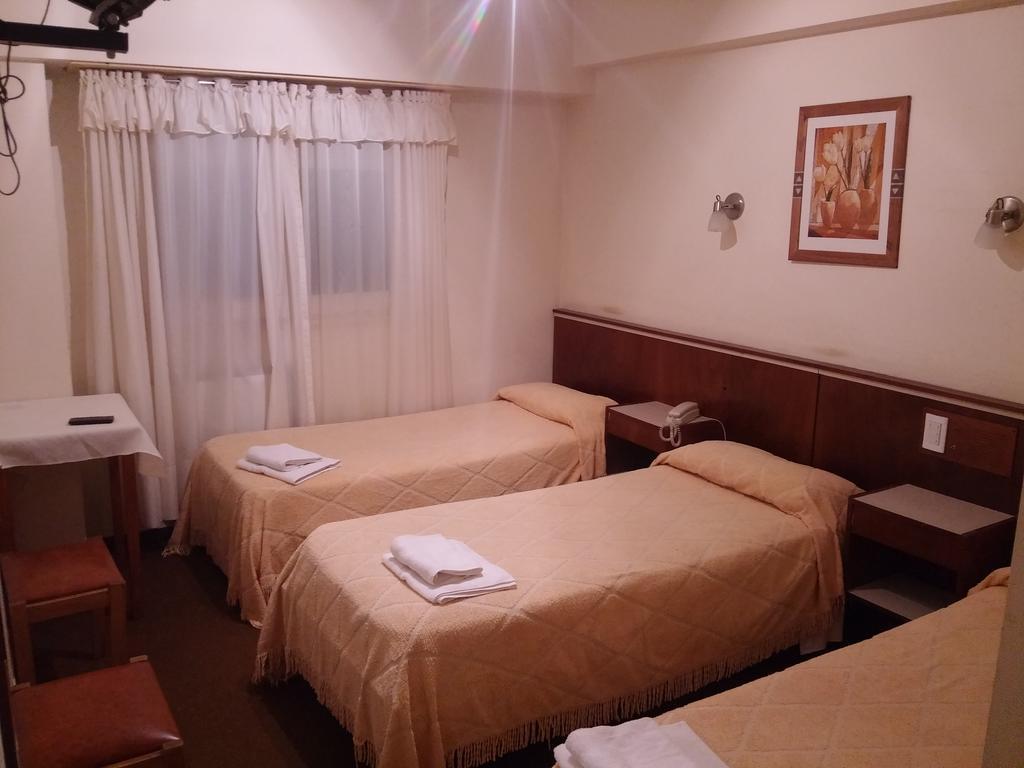 Hotel Compostela Мар-дель-Плата Экстерьер фото